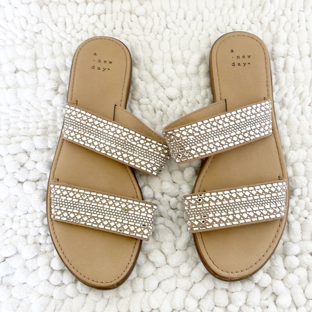 A NEW DAY sandals size 7 slip on beaded sparkle